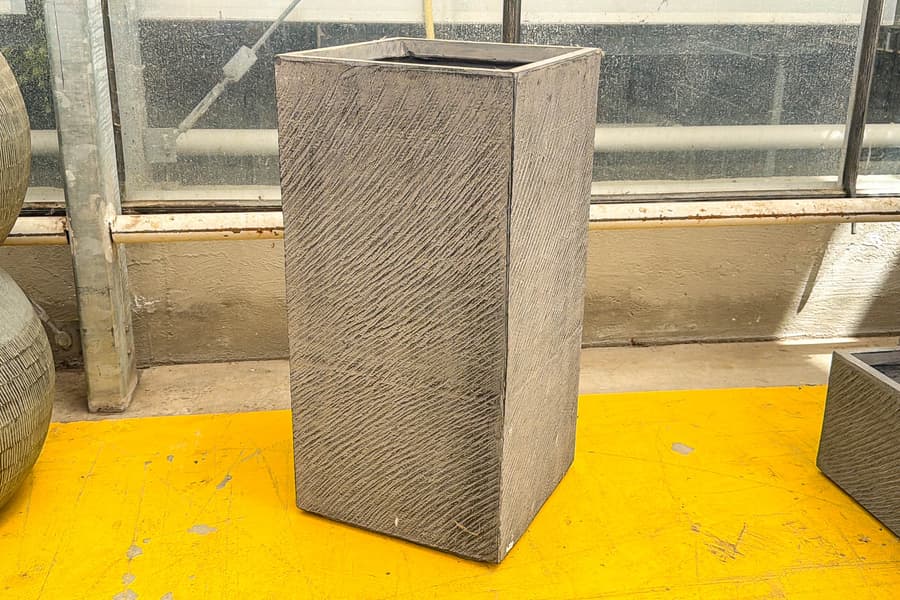 Pflanzsäule Mica